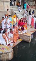 Yamuna Arati by HH Swamiji (20 March 2025)